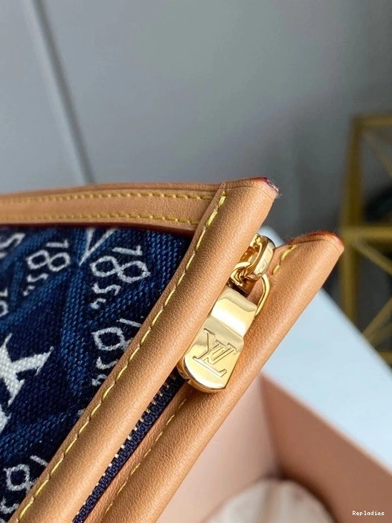 Rep ladies VUITTON POUCH LOUIS TOILETRY 26 1854 SINCE 0805